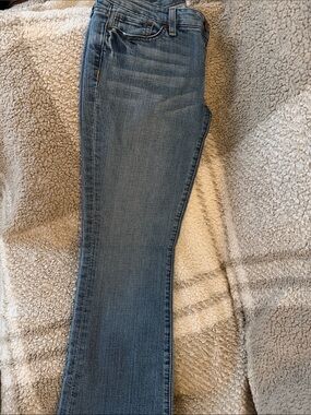7 For All Mankind Women's Medium Blue flare boot cut Jeans